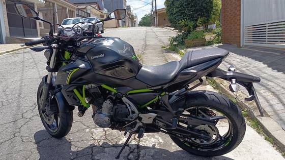 KAWASAKI Z650 ABS 